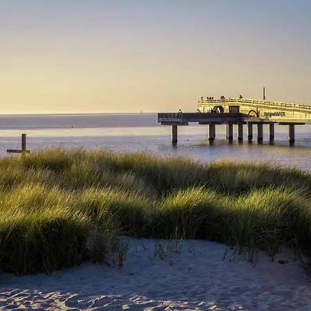 Ostsee - Reetdachhaus Nr 43 